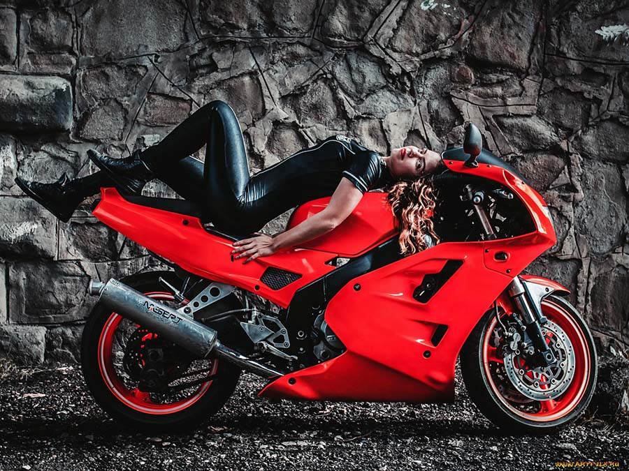 Beautiful girl Beautiful girls and motorcycles in Johannesburg